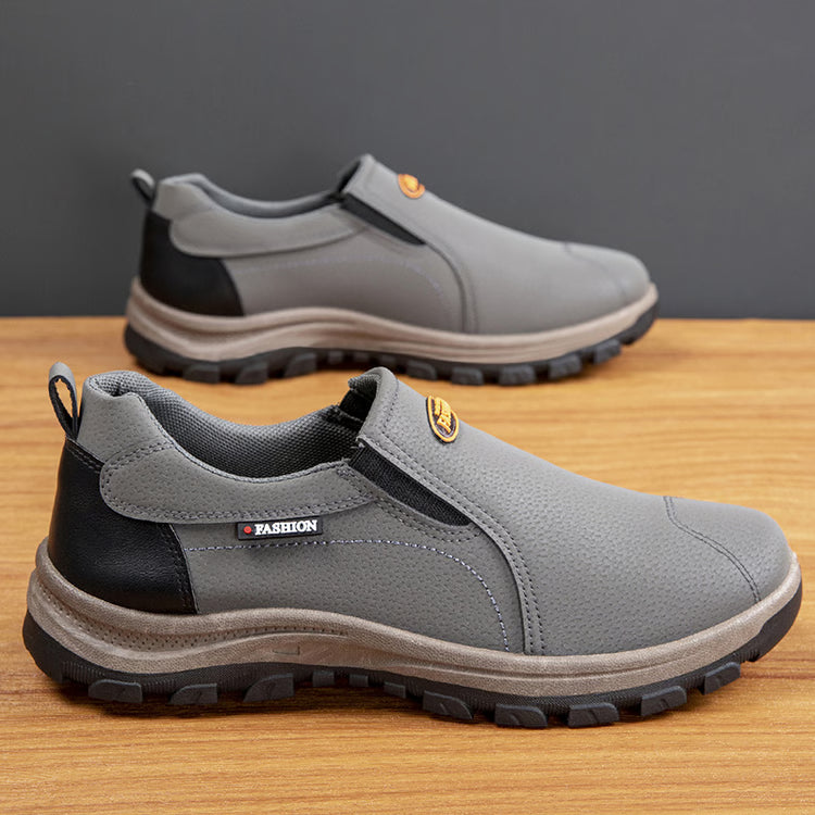 Slip-On Waterproof Hiking Shoes for Men, Casual Mountain Climbing Shoes, Wear-Resistant Spring Outdoor Sneakers